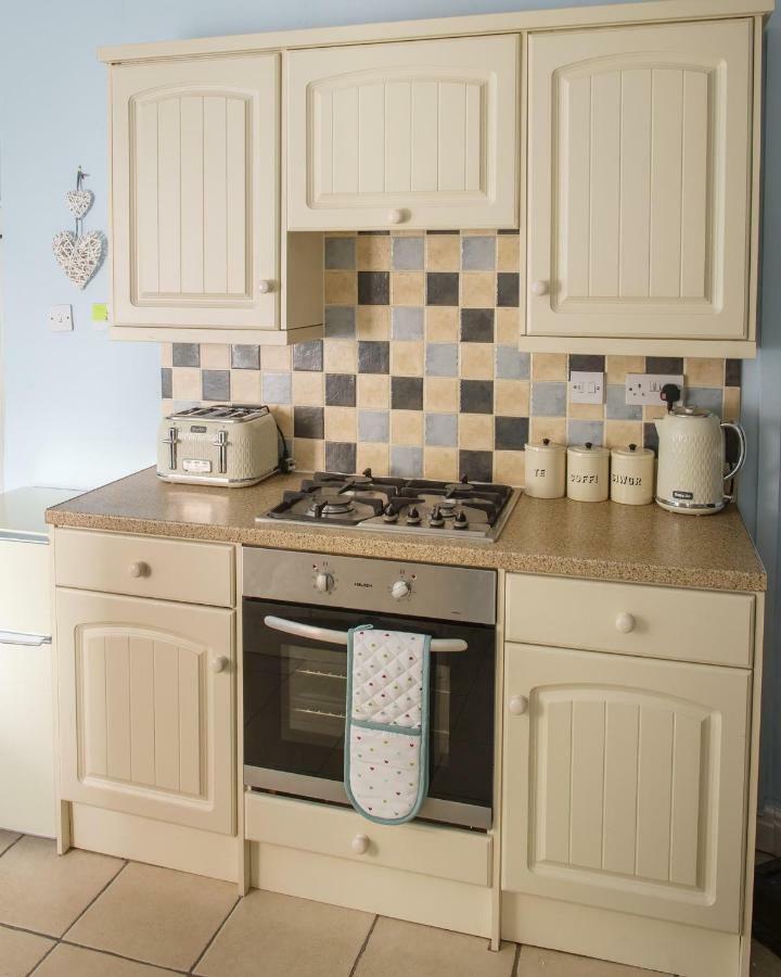 No7 Railway Cottage Llandudno Junction Buitenkant foto